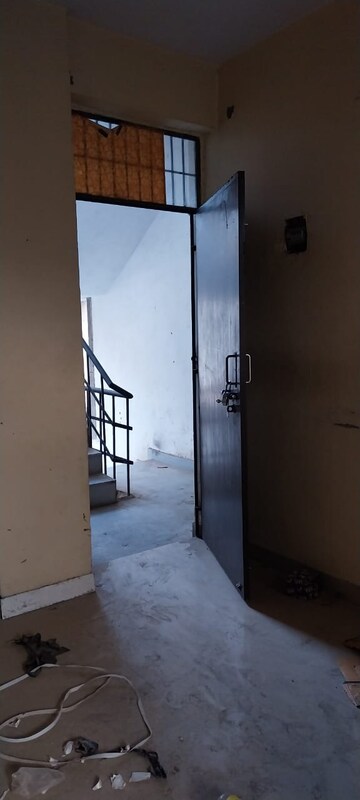 Staircase in 1 BHK Apartment at Sector 10 Greater Noida – for Rent