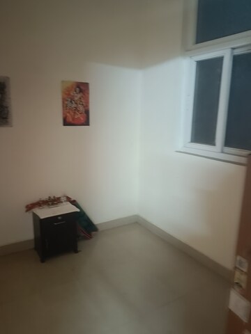 Living Room in 3 BHK Apartment at Amrapali Silicon City, Sector 76 – for Rent