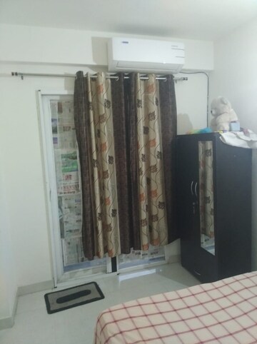 Bedroom in 2 BHK Apartment at Signature Roselia Phase 2, Sector 95a – for Rent