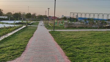 2 BHK Apartment – Garden View at Signature Roselia Phase 2, Sector 95a - for Rent