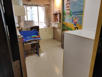Master Bedroom in 2.5 BHK Apartment at Gundecha Symphony, Andheri West – for Rent
