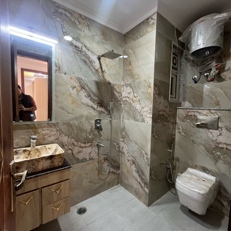 Bathroom, palm-residency-chhatarpur 4 Bedroom 2000 Sq.Ft. Builder Floor In Rajpur Khurd Extension Delhi 8091750