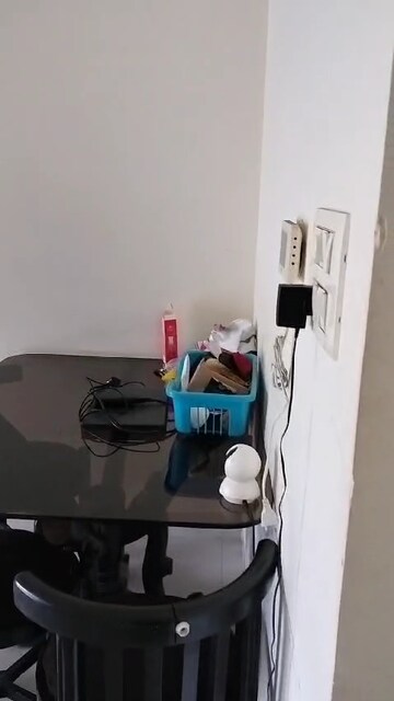 Master Bedroom in 2 BHK Apartment at Hubtown Hill Crest, Andheri East – for Rent
