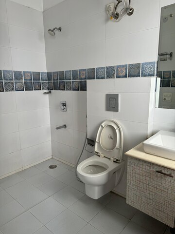 Bathroom in 3 BHK Apartment at Ansal Royale Casa, Sector 55 – for Rent