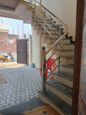 Staircase in 3 BHK Villa at Gomti Nagar – for Sale