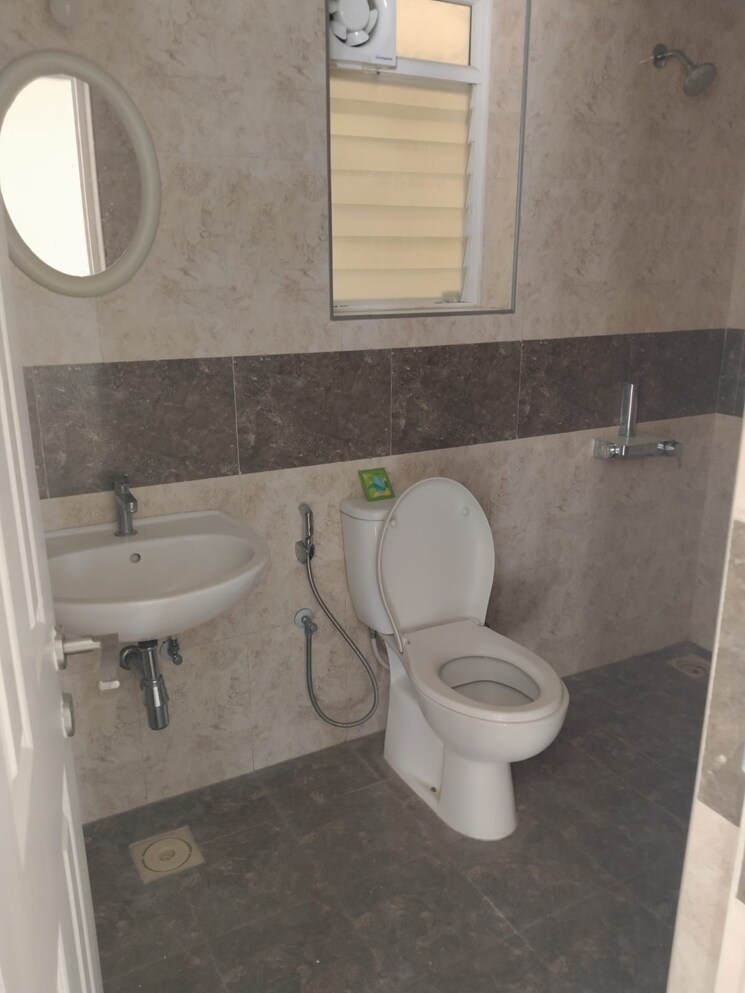 Bathroom, casagrand-lorenza 2 Bedroom 1132 Sq.Ft. Apartment In Kogilu Bangalore 8091784