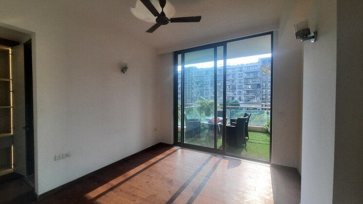 Room, m3m-golf-estate-fairway-east 4 Bedroom 4992 Sq.Ft. Apartment In Sector 65 Gurgaon 8091796