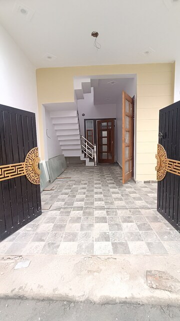 Parking in 3 BHK Villa at Anora Kala – for Sale