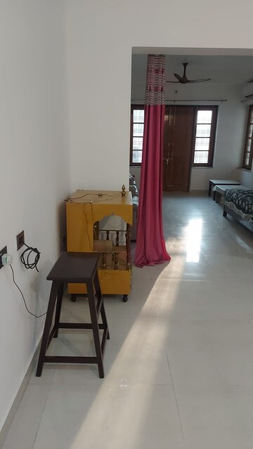 Living Room in 2 BHK Builder Floor at Gomti Nagar – for Rent
