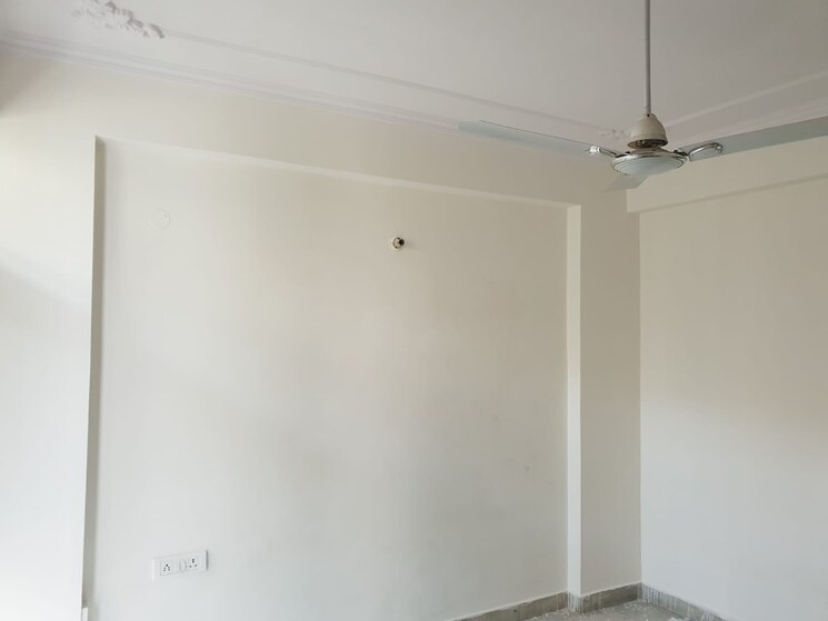 Room, quantum-east-avenue 3 Bedroom 1750 Sq.Ft. Apartment In Ahinsa Khand ii Ghaziabad 8091882