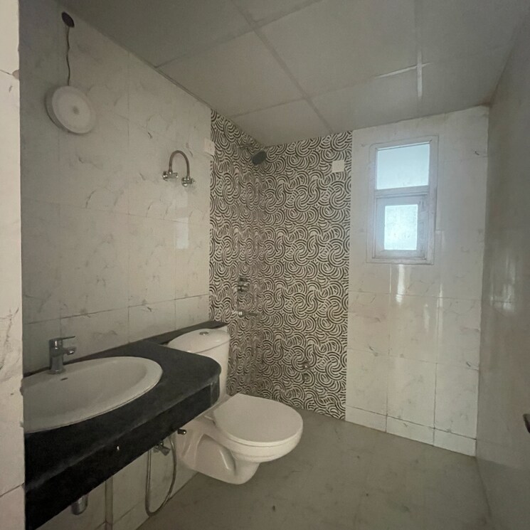 Bathroom, pareena-the-elite-residences 3 Bedroom 1865 Sq.Ft. Apartment In Gopalpur Gurgaon 8091909