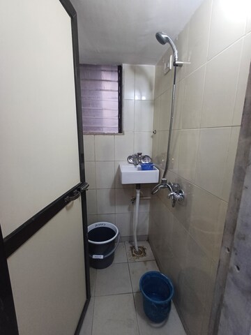 Bathroom in 1 BHK Apartment at Jogeshwari East – for Rent