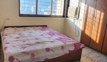 Bedroom in 2 BHK Builder Floor at Gomti Nagar – for Rent