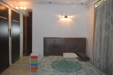 Bedroom in 3 BHK Apartment at Orbit Eternia, Lower Parel – for Rent