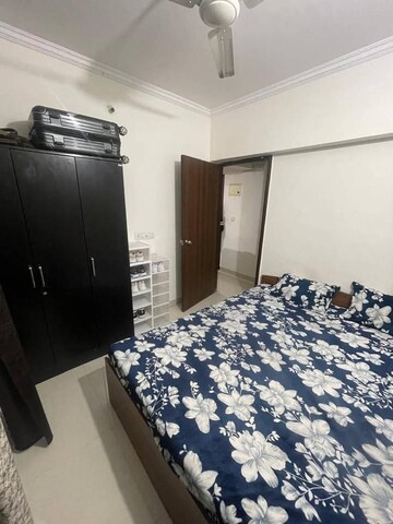Bedroom in 1 BHK Apartment at Kurla East – for Rent