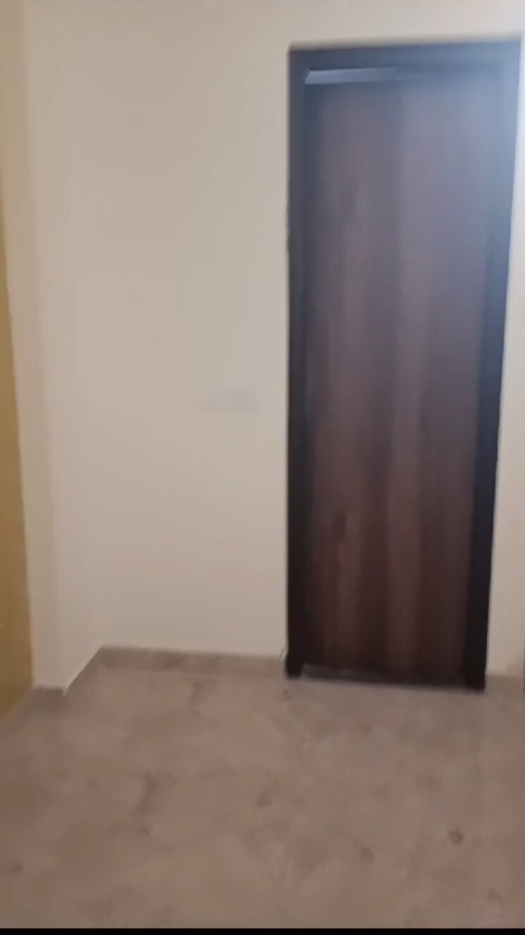 Room, pratap vihar 3 Bedroom 1000 Sq.Ft. Builder Floor In Pratap Vihar Ghaziabad 8092032