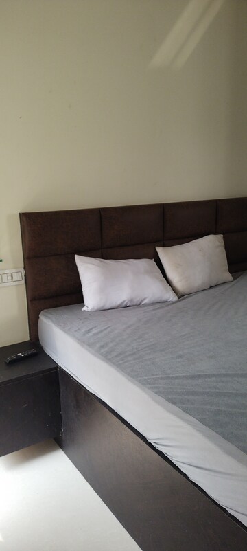 Bedroom in 1 RK Apartment at Pavani Laxmi Nivas, Madhapur – for Rent