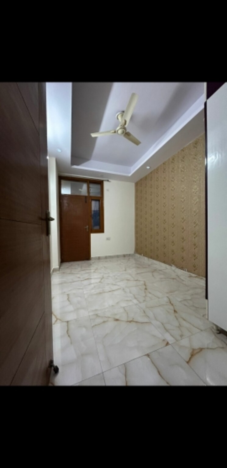 Room, kanha-apartments-indirapuram 2 Bedroom 950 Sq.Ft. Builder Floor In Shakti Khand 2 Ghaziabad 8092086