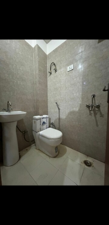 Bathroom in 2 BHK Builder Floor at Kanha Apartments Indirapuram, Shakti Khand 2 – for Sale