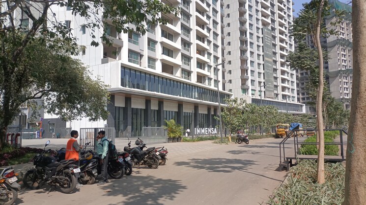 Exterior View, kalpataru-immensa-b 2 Bedroom 632 Sq.Ft. Apartment In Kolshet Road Thane 8092101