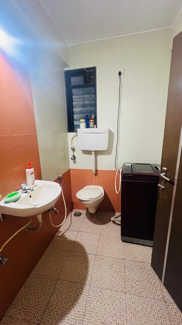 Team Area in 2 BHK Apartment at Chaurang CHS, Sanpada – for Rent