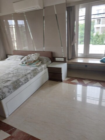 Bedroom in 3 BHK Apartment at Juhu – for Rent