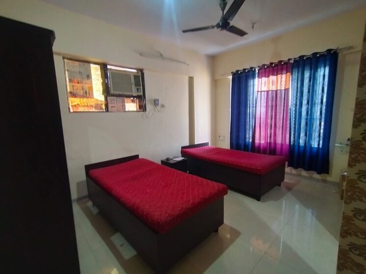 Bedroom, powai Pg For Girls In Powai 8092176