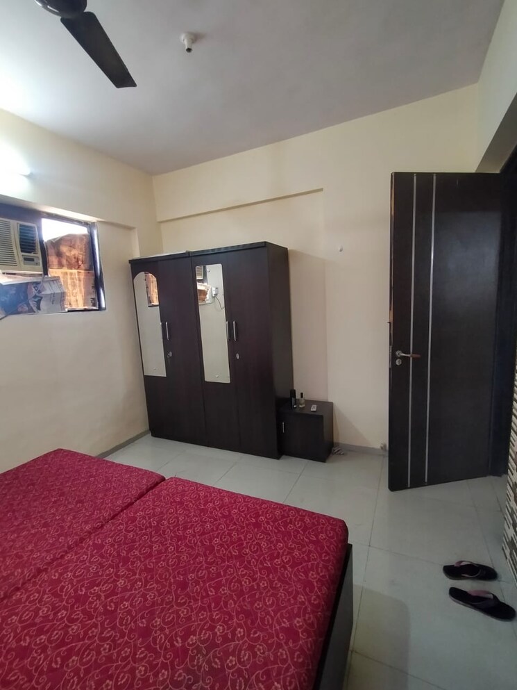 Bedroom, powai Pg For Girls In Powai 8092176