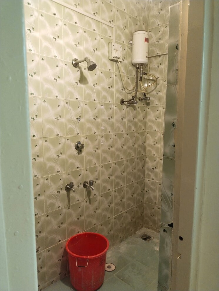 Bathroom, natasha-enclave 1 Bedroom 650 Sq.Ft. Apartment In Kondhwa Pune 8092179