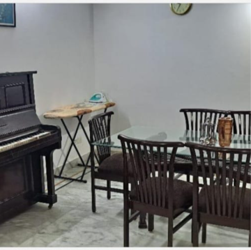 Living Room in 3 BHK Builder Floor at Kalkaji – for Rent