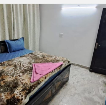 Bedroom in 3 BHK Builder Floor at Kalkaji – for Rent