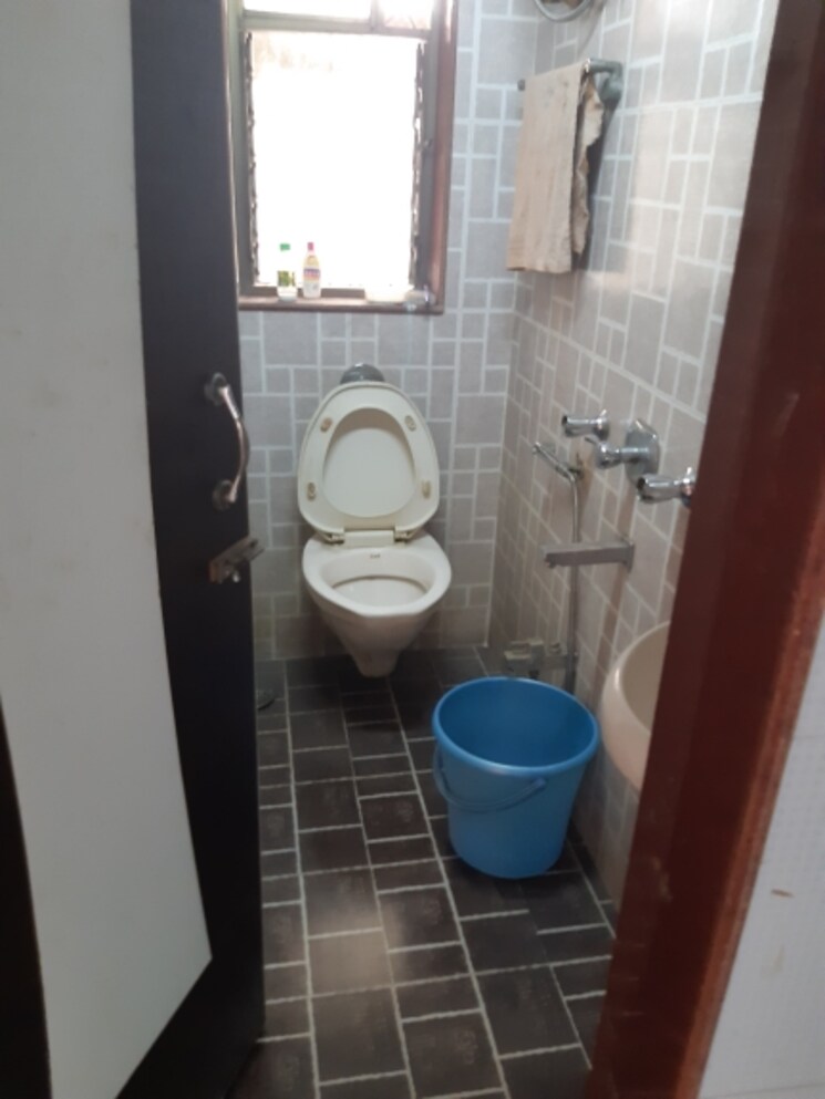 Bathroom, dream-shubhamkaroti-chs 2 Bedroom 800 Sq.Ft. Apartment In Bhaskar Colony Thane 8092247