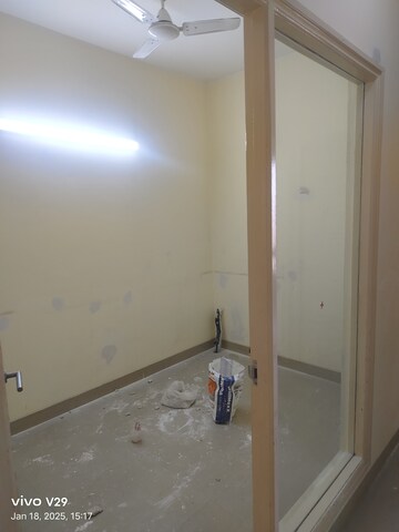 Furnished Amenities in 2 BHK Apartment at Emaar Emerald Estate, Sector 65 – for Rent