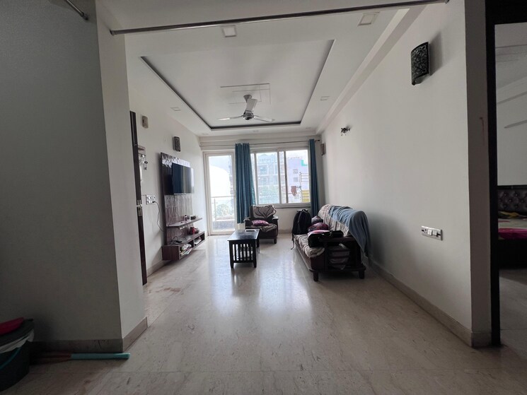Living Room, sector 8 dwarka 3.5 Bedroom 1900 Sq.Ft. Apartment In Sector 8, Dwarka Delhi 8092268