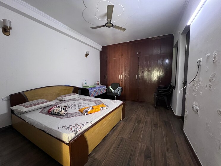 Bedroom, sector 8 dwarka 3.5 Bedroom 1900 Sq.Ft. Apartment In Sector 8, Dwarka Delhi 8092268