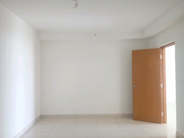 Room in 3 BHK Apartment at INDIS Viva City, Kondapur – for Sale