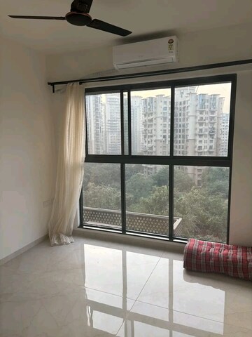 Room in 2 BHK Apartment at Godrej Urban Park, Chandivali – for Rent