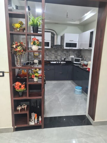 Kitchen in 4 BHK Villa at Sector 50 – for Rent