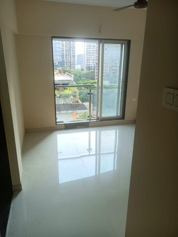 1 BHK Apartment For Rent in Sahajanand Athena, Goregaon West