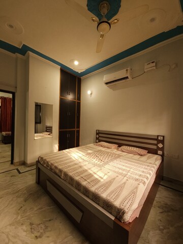 Bedroom in 1 BHK Builder Floor at Ansal Sushant Lok I, Sector 43 – for Rent