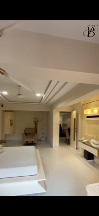 3 BHK Apartment For Rent in Magnum Tower CHS Andheri West Mumbai  8092447