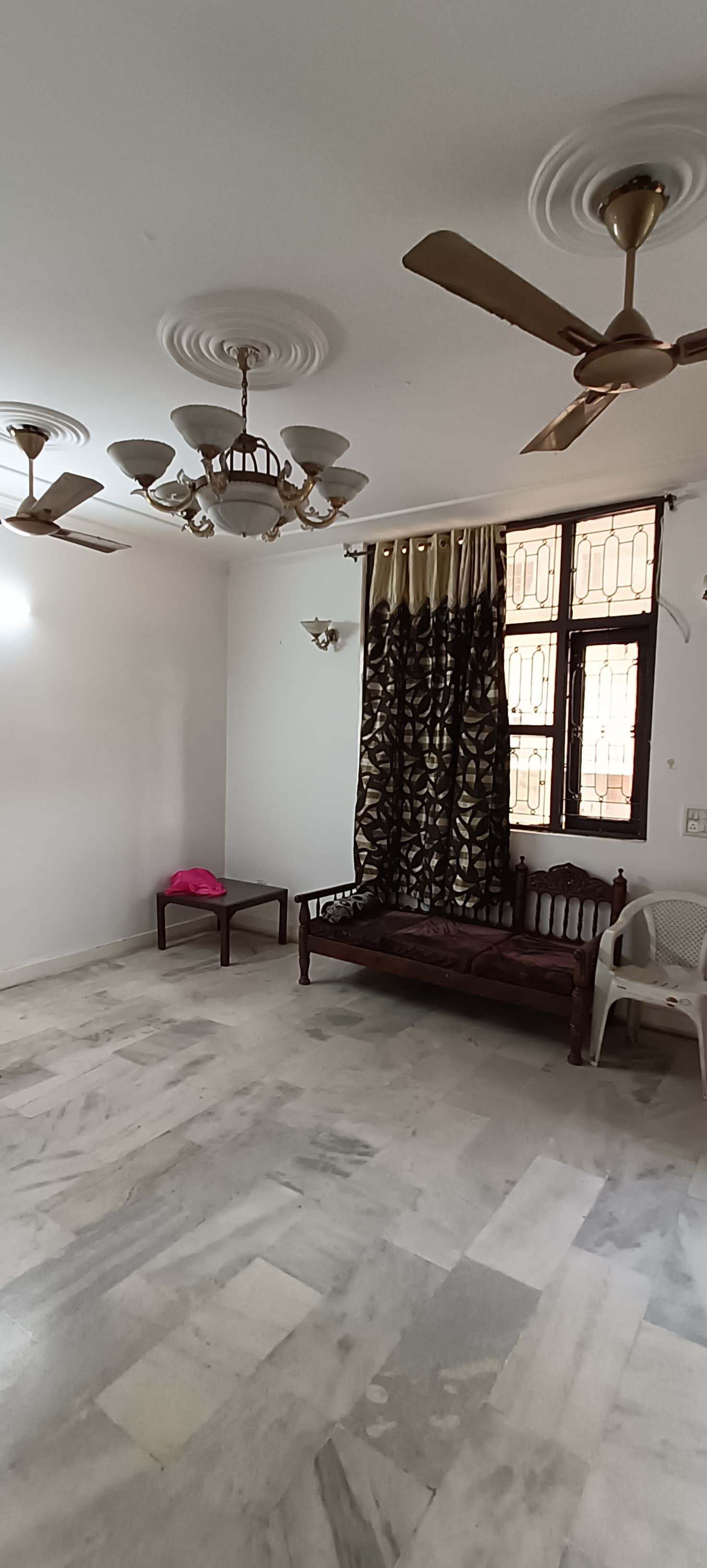 2 BHK Builder Floor For Sale in Lajpat Nagar III