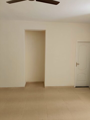 Room in 3 BHK Apartment at Sushma Valencia, International Airport Road – for Rent