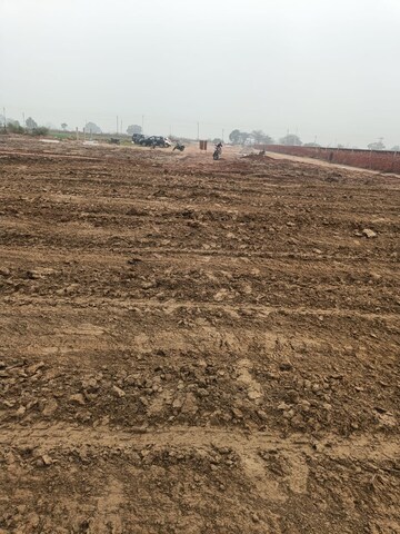  Plot For Sale in Chhata