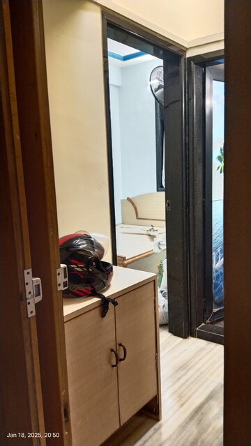 Furnished Amenities in 1 BHK Apartment at Kangra Bhavan, Worli – for Rent