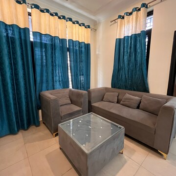 Team Area in 2 BHK Builder Floor at Sushant Lok 2, Sector 56 – for Rent