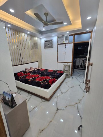 Master Bedroom in 3 BHK Apartment at Zakir Nagar – for Sale