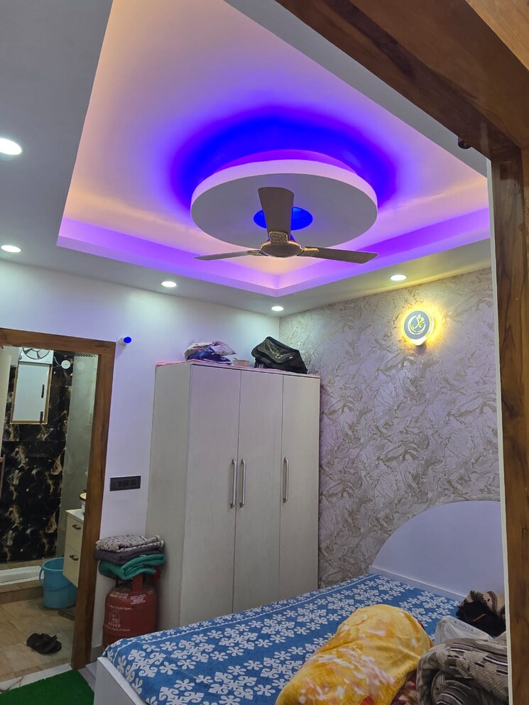 Bedroom, zakir nagar 3 Bedroom 900 Sq.Ft. Apartment In Zakir Nagar Delhi 8092623