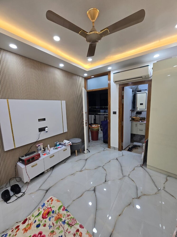 Master Bedroom, zakir nagar 3 Bedroom 900 Sq.Ft. Apartment In Zakir Nagar Delhi 8092623