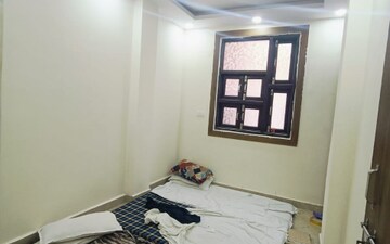2 BHK Builder Floor For Rent in Sector 12